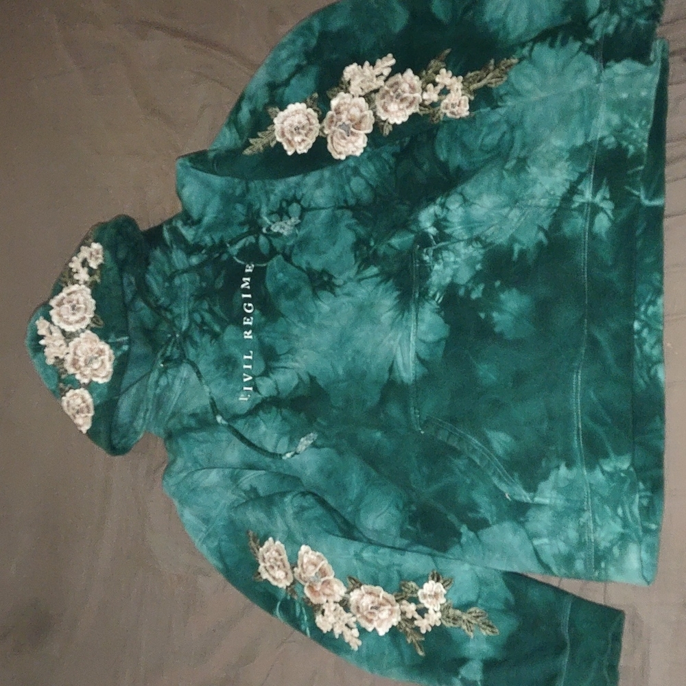 Livil Regime Green tye dye hoodie
